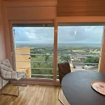 아파트 Luxueux Palau Saverdera
